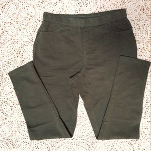 D&Co "How Comfy" Legging